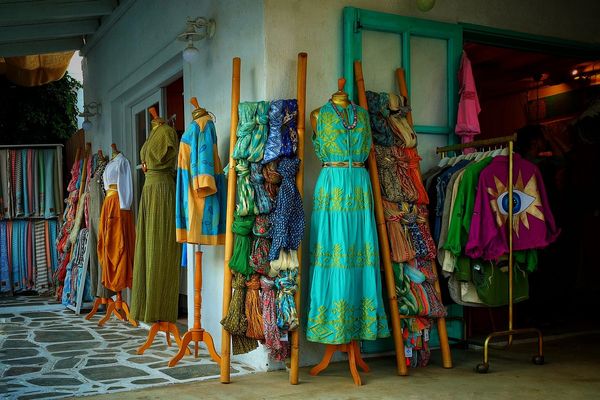 Moda dla każdej kobiety - jak wybrać ubrania, które będą do Ciebie pasować